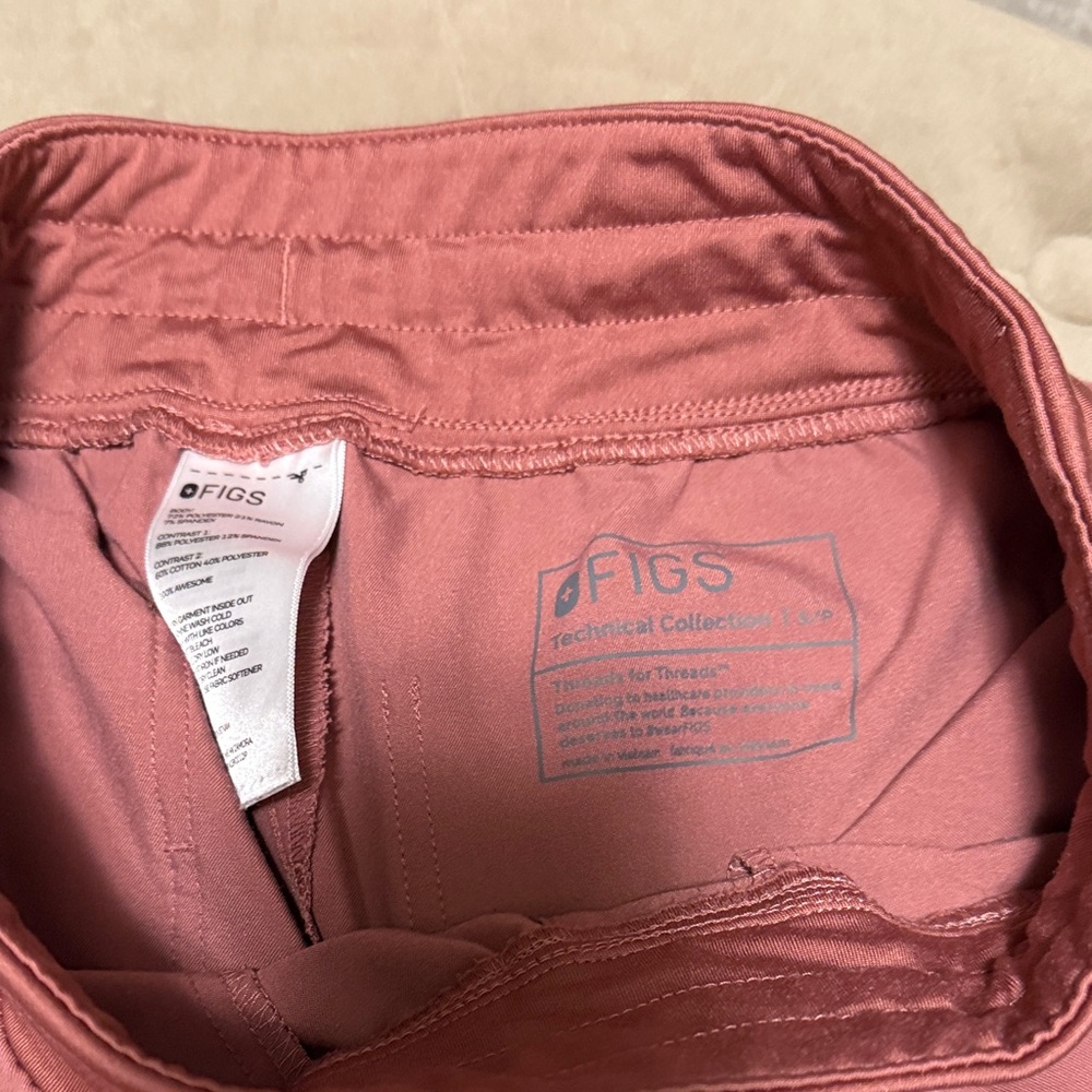 Figs Dusty Rose Women's joggers
